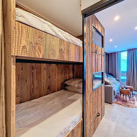 Moderne Skis Aux Pieds Avec Balcon - Fr-1-344-1019 アパート *